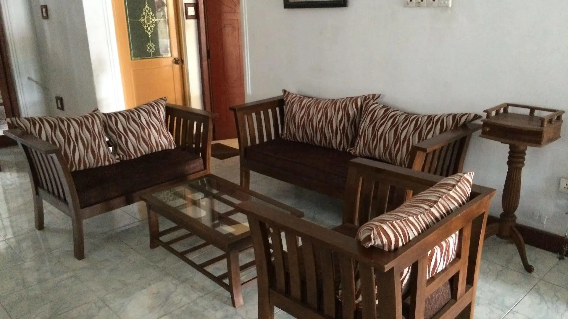 Ceyloni Lake Residency Kandy 2*,
