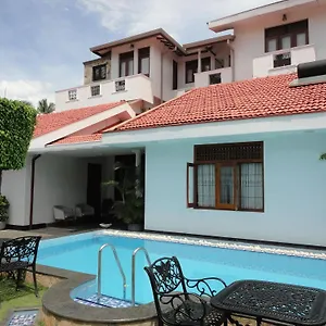 ** Bed & Breakfast Suriya Arana Sri Lanka